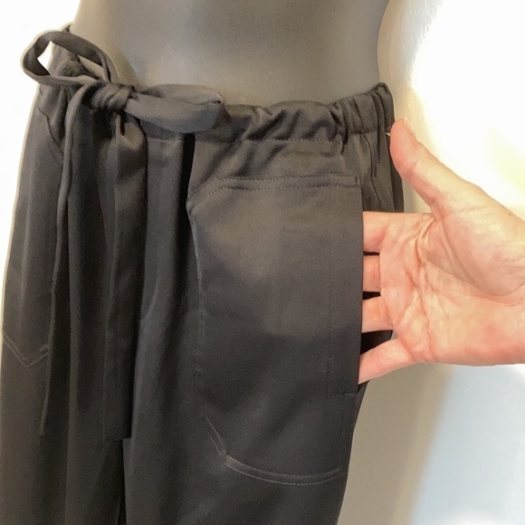 Chico's Black Label Black Tie Waist Pants in Small - Picture 3 of 7